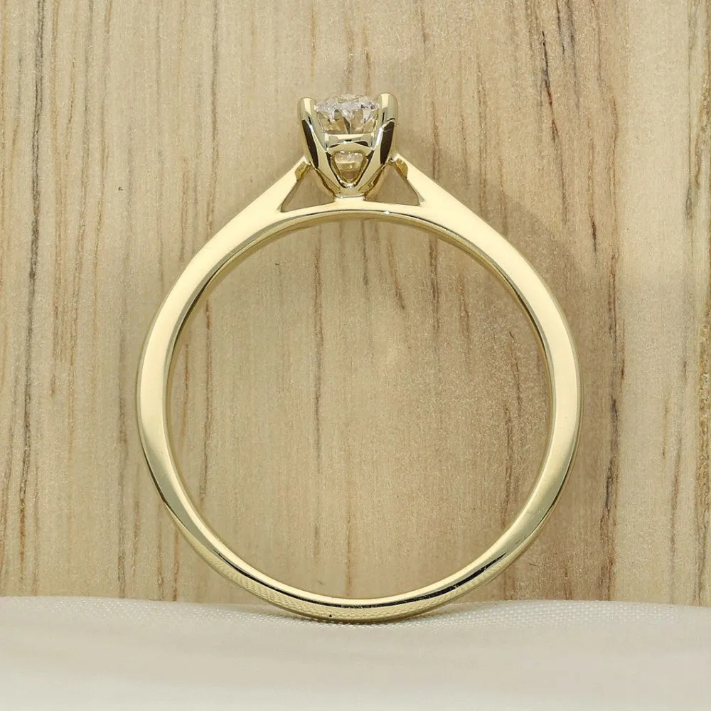 18ct Yellow Gold GIA Certificated 0.50ct Oval Diamond Solitaire Ring
