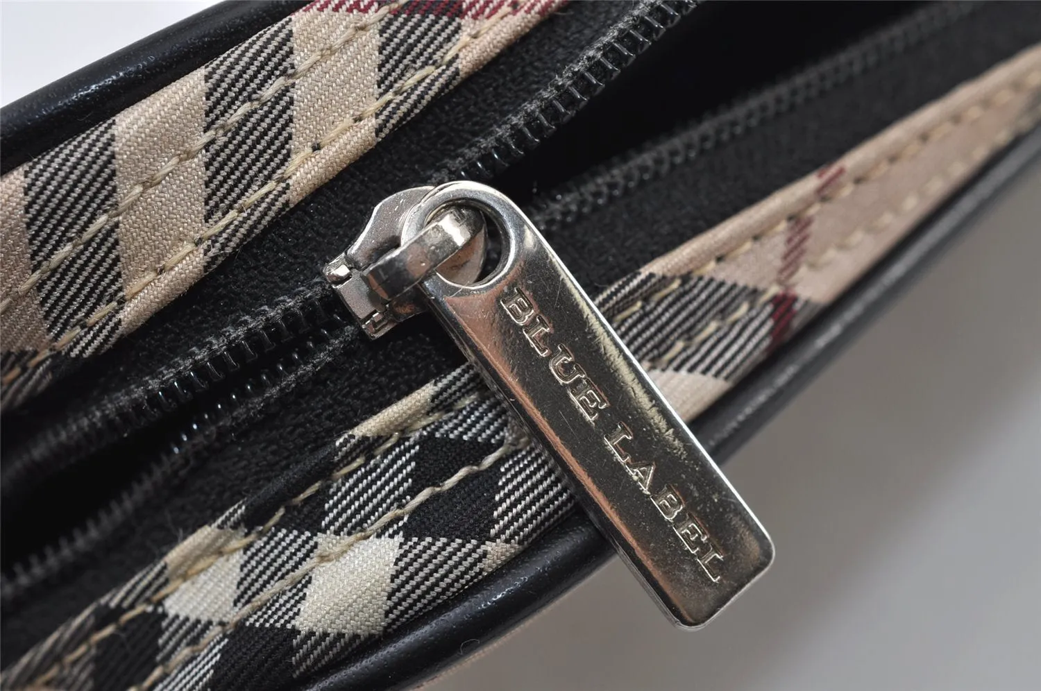 Auth BURBERRY BLUE LABEL Check Hand Bag Pouch Nylon Leather Beige Junk 0361J