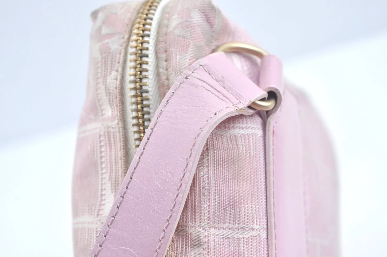 Auth CHANEL New Travel Line Shoulder Cross Body Bag Nylon Leather Pink L0583