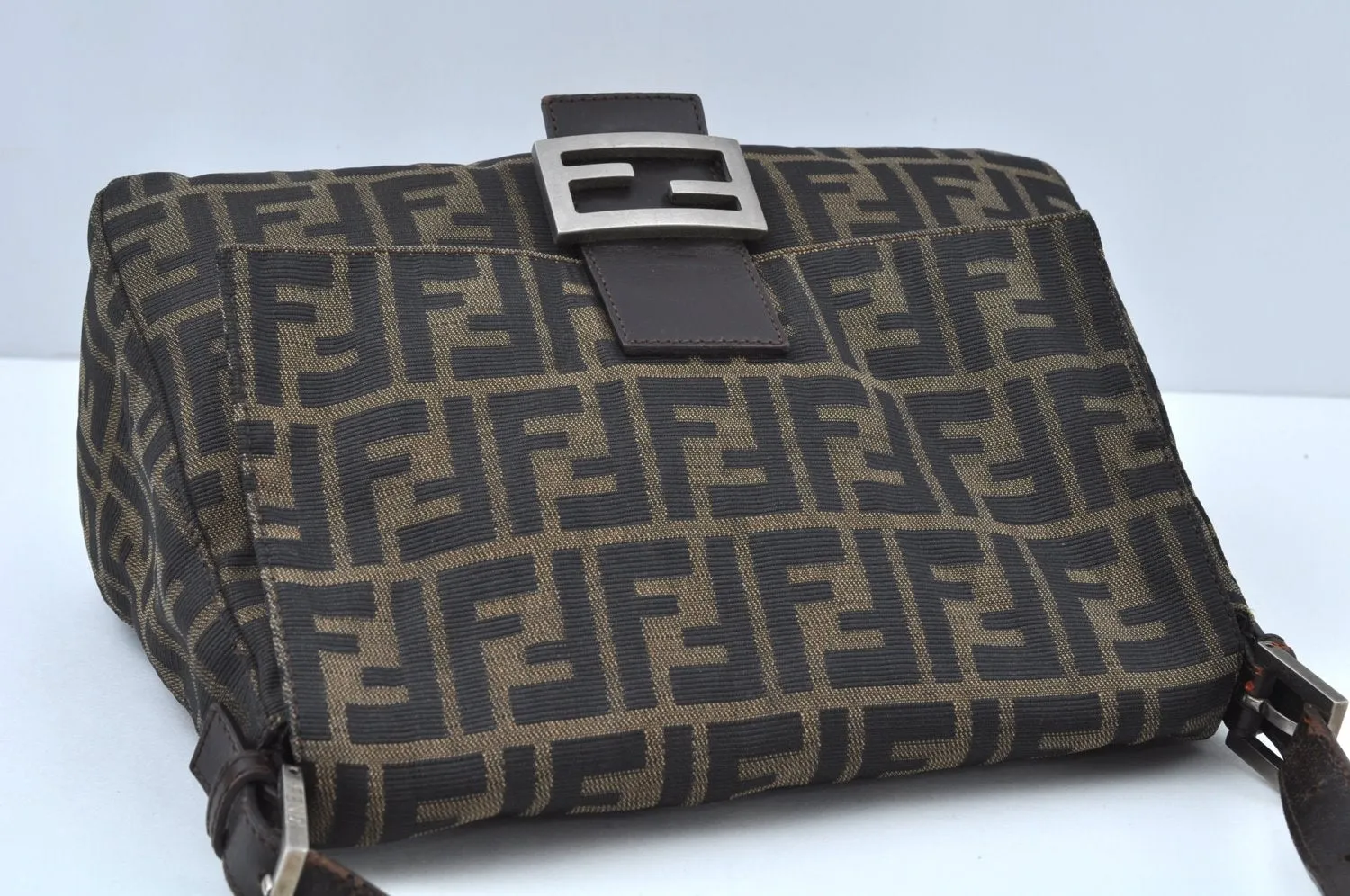 Auth FENDI Zucca Mamma Baguette Shoulder Bag Canvas Leather Brown K9478