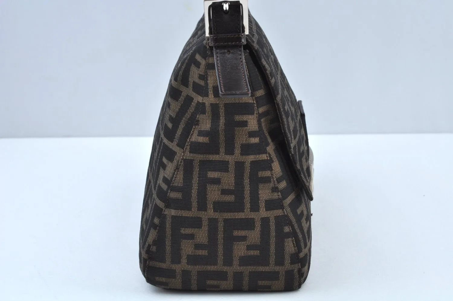Auth FENDI Zucca Mamma Baguette Shoulder Bag Canvas Leather Brown K9585