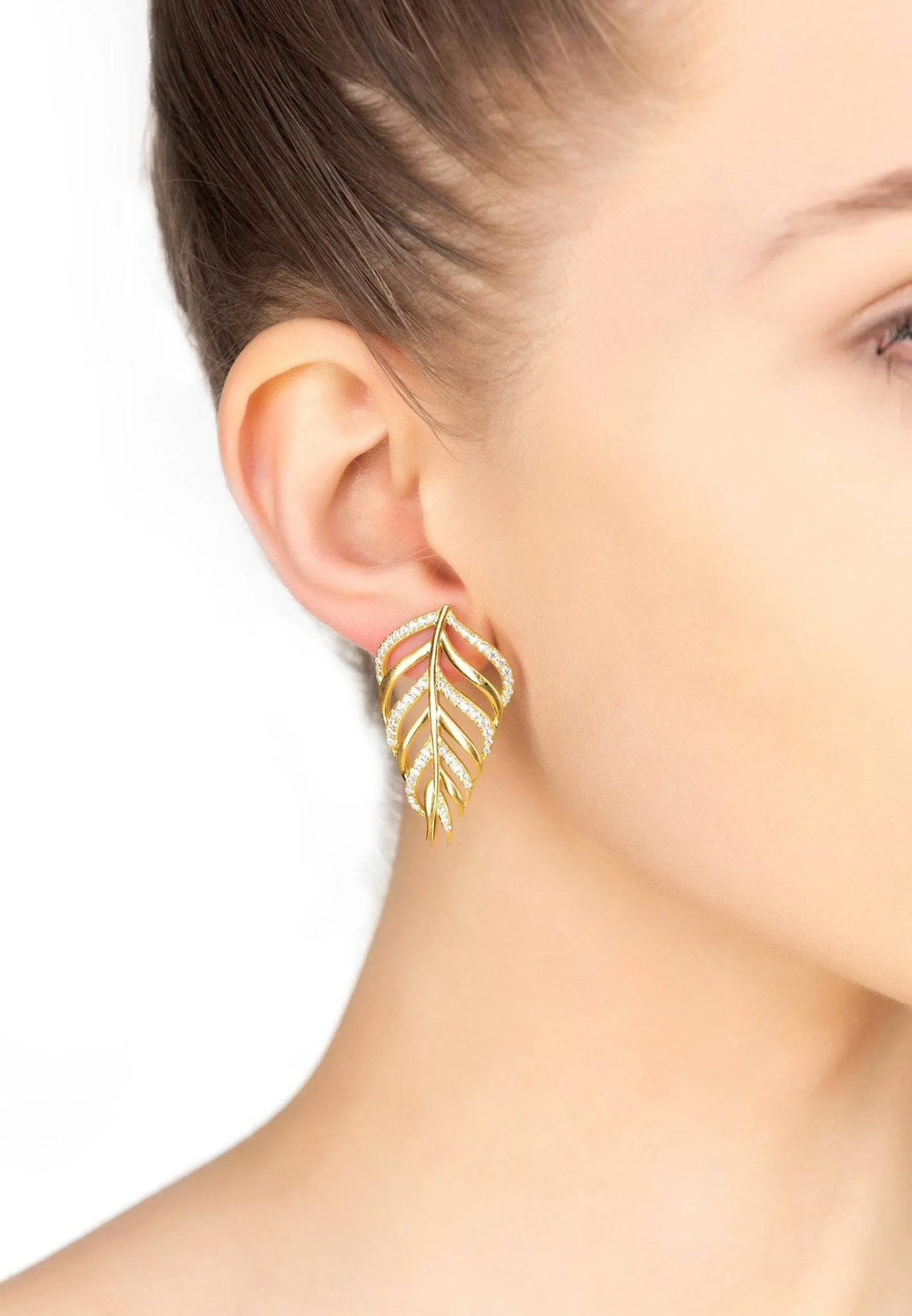 Bali Leaf Stud Earrings White Cz Gold