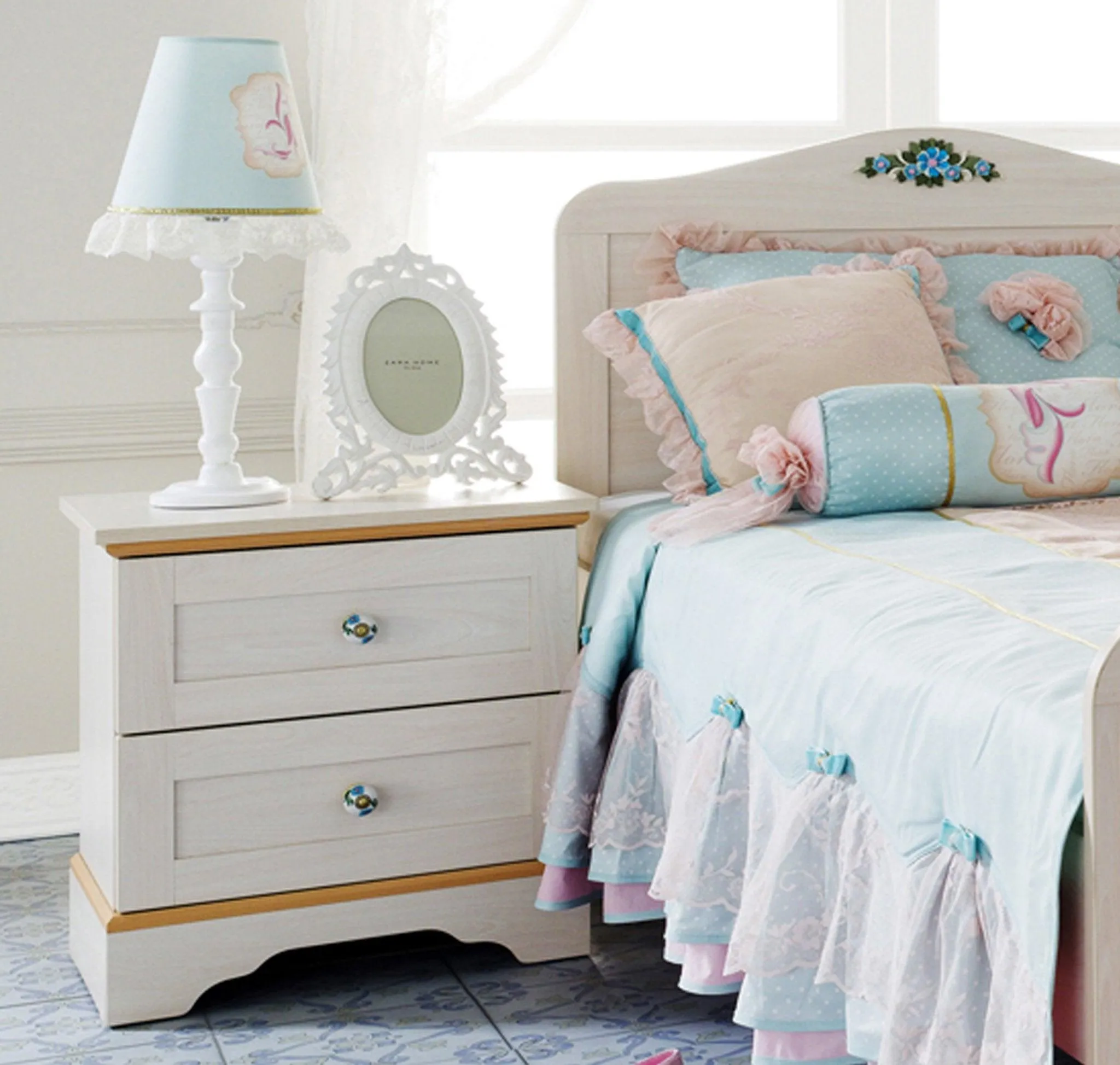 Cilek Flower Nightstand (Display)