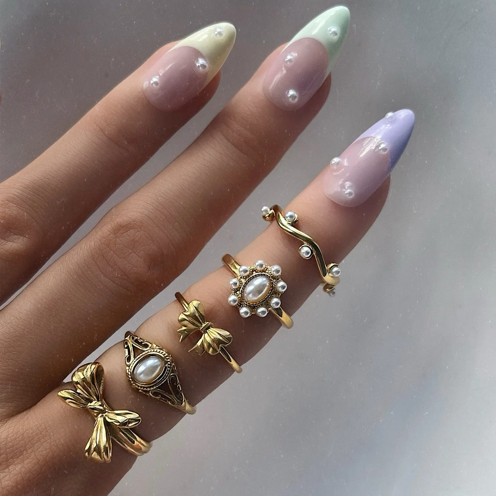 Emma Bow Ring
