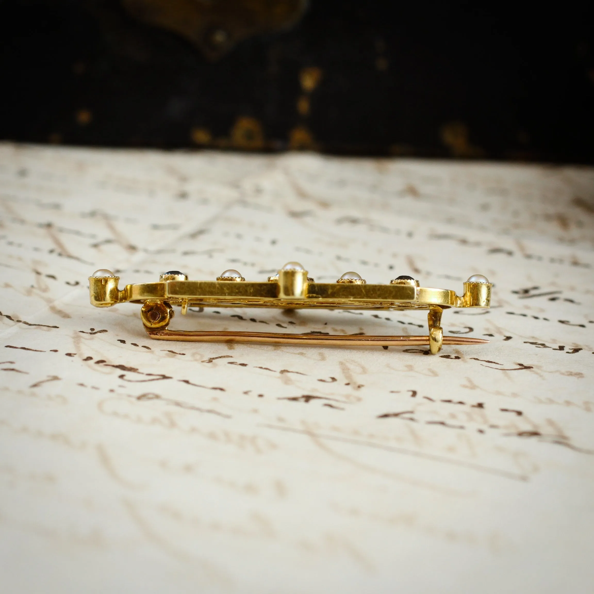 Ethereal Edwardian 15ct Gold Aquamarine Brooch