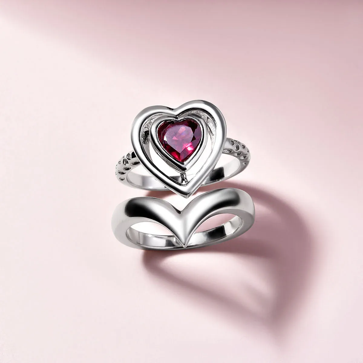 Lattice Heart Solitaire Ring with Garnet