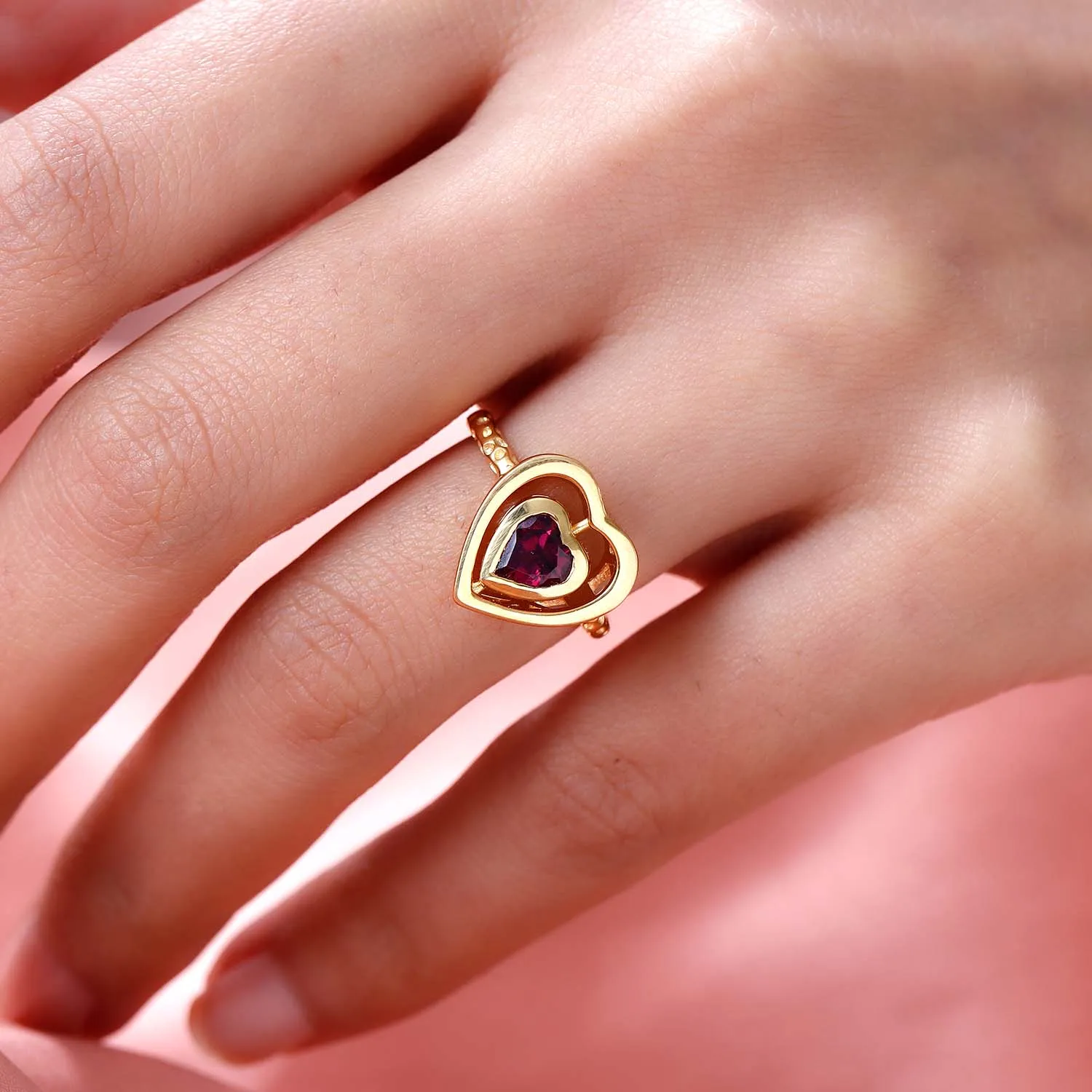 Lattice Heart Solitaire Ring with Garnet