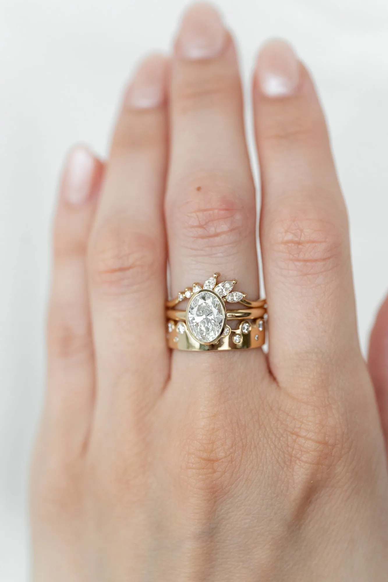 Oval Aura Ring with 1.89ct Lab Diamond
