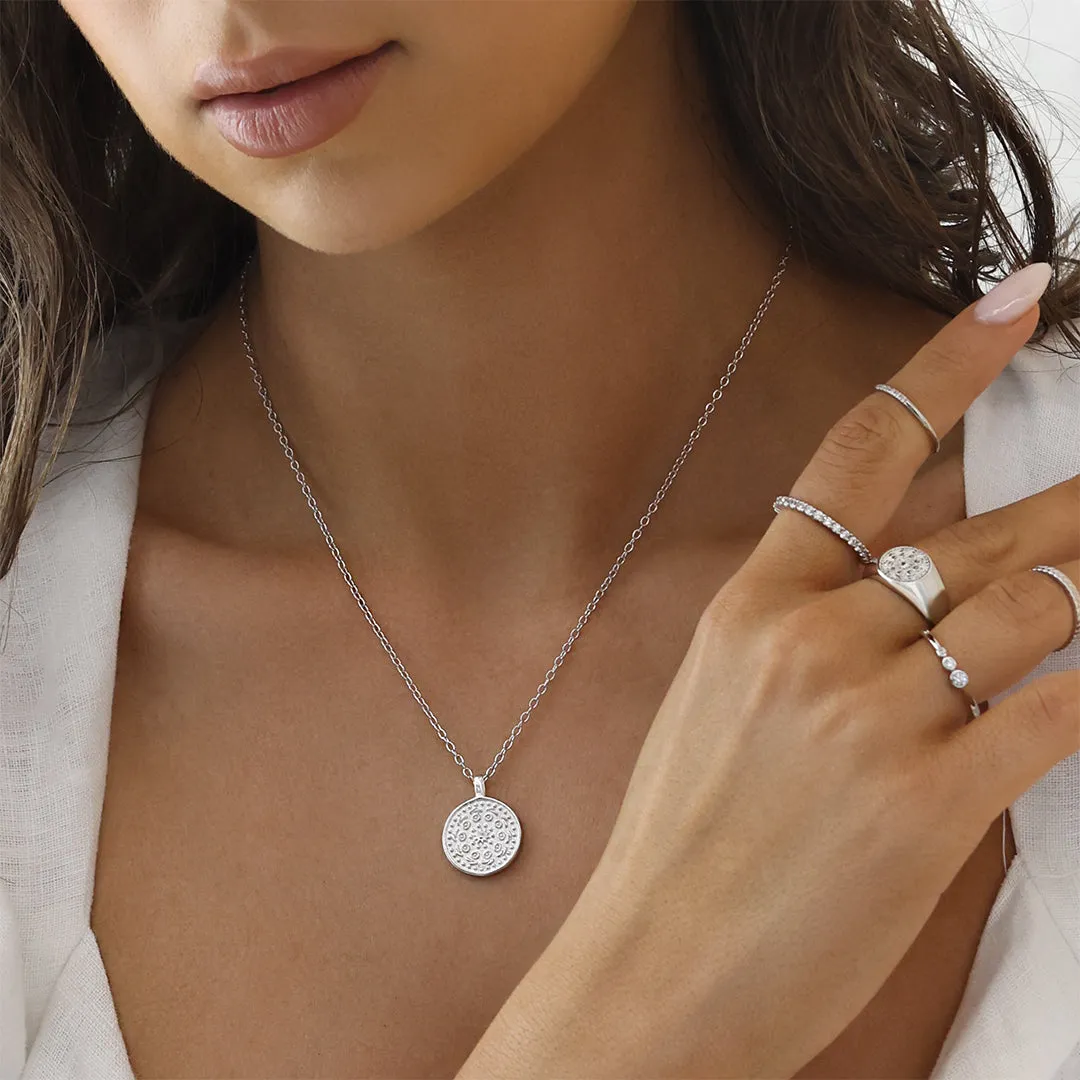 Pella Necklace Small