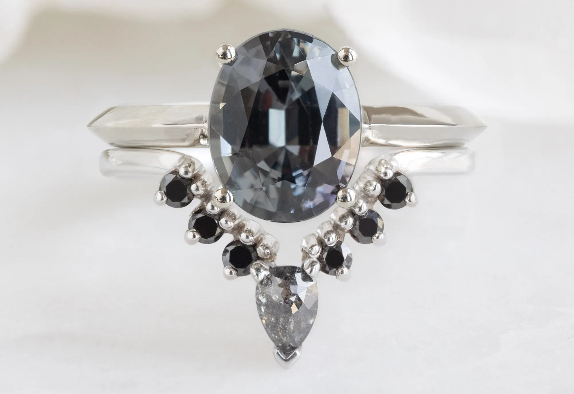The Bryn Ring with an Oval-Cut Spinel