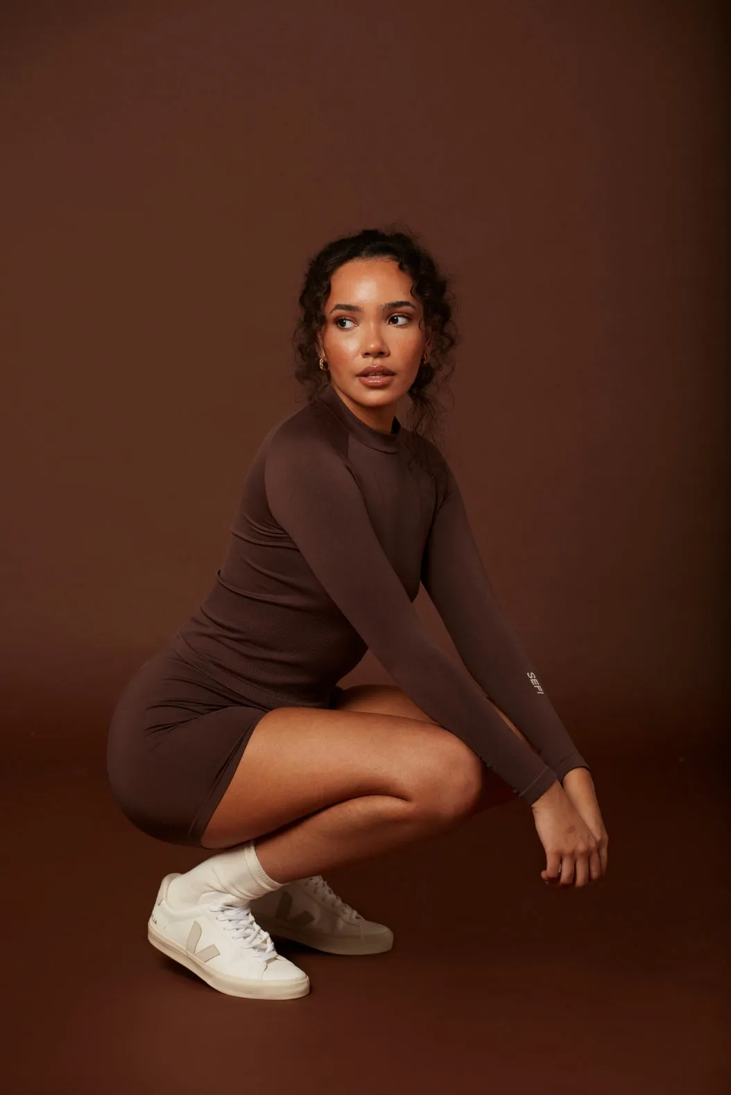 Timeless Ribbed Long Sleeve Top - Cocoa Brown